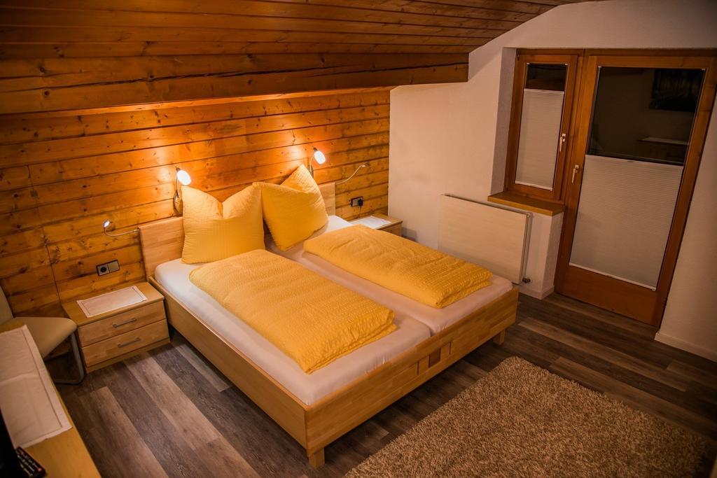 Gasthaus Glockle Apartman Damuels Kültér fotó